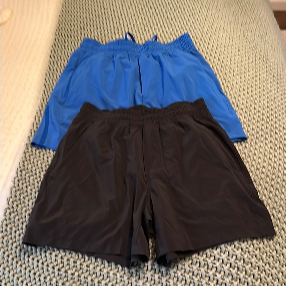 Lululemon Men’s XS Shorts